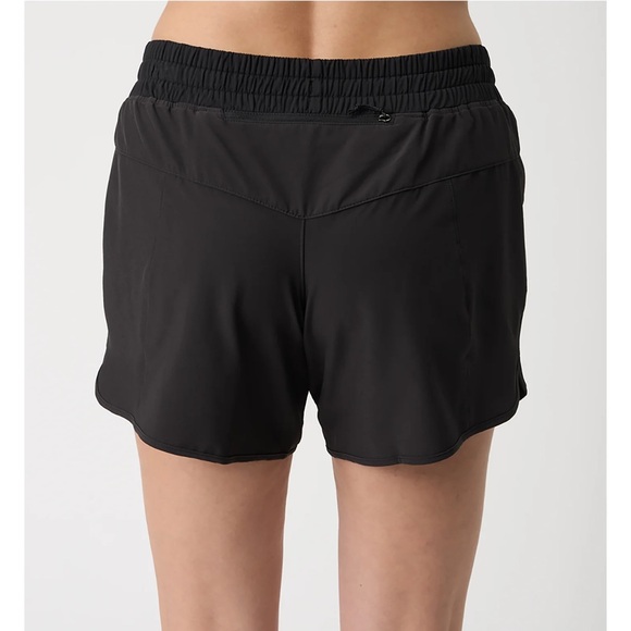 NWOT Patagonia Women’s Nine Trails Shorts 6” - Picture 4 of 14